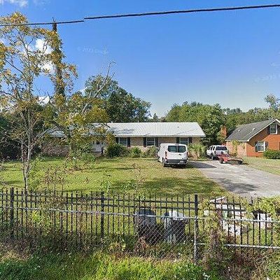 3219 Campbell St, Moss Point, MS 39563