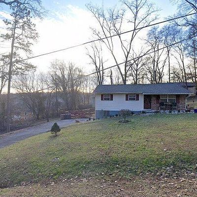 323 Seminole Rd, Knoxville, TN 37914