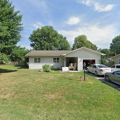 323 S Buxton Ln, Republic, MO 65738