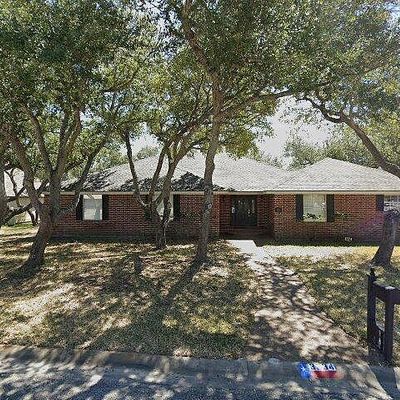 3234 Henderson St, Rockport, TX 78382