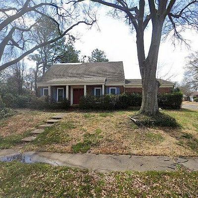 3243 Lansing Dr, Memphis, TN 38115