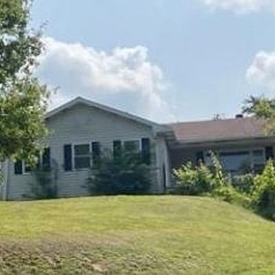 328 Chapel Rd, Aliquippa, PA 15001