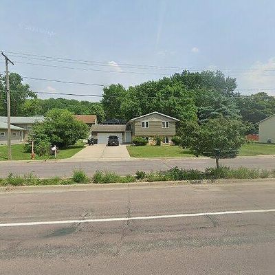 328 Stoltzman Rd, Mankato, MN 56001