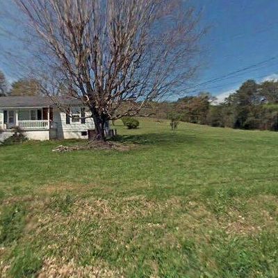 329 Oak Grove Rd, Benton, TN 37307