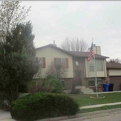 3323 W 7675 S, West Jordan, UT 84084