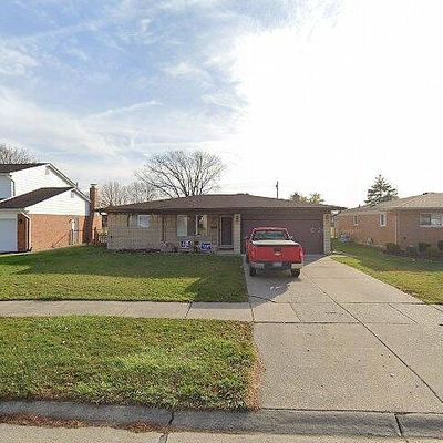 3330 Marc Dr, Sterling Heights, MI 48310