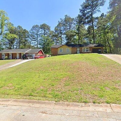 3339 Clevemont Ct, Ellenwood, GA 30294