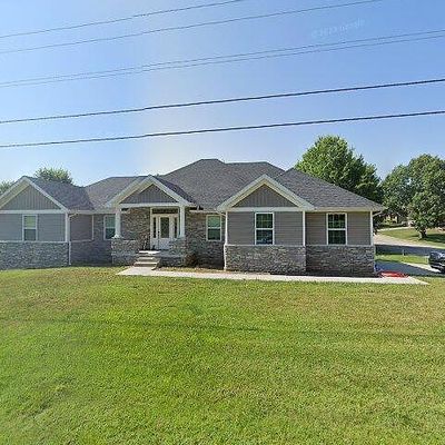 336 E Fremont Rd, Lebanon, MO 65536