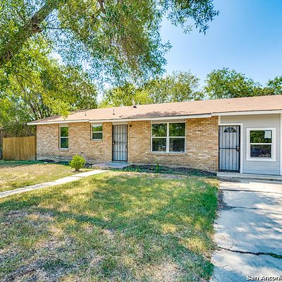 2706 Hicks Ave, San Antonio, TX 78210