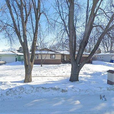 2710 14 Th St S, Moorhead, MN 56560