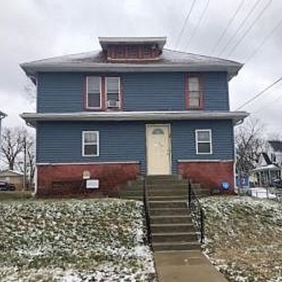 2738 Boulevard Pl, Indianapolis, IN 46208