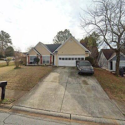 2800 Camelot Woods Dr, Lawrenceville, GA 30044