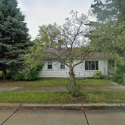 28089 Ginley St, Roseville, MI 48066