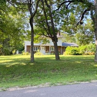 28223 62 Nd Ave, Lawton, MI 49065