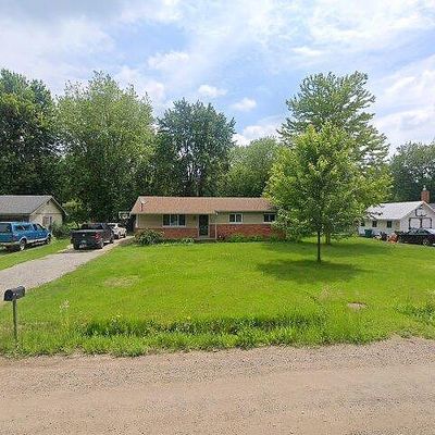 28623 Mineral Springs Rd, New Boston, MI 48164