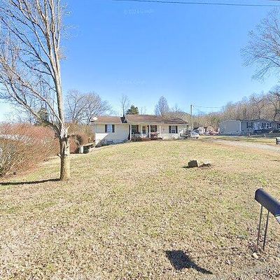 288 Campbell Dr, Rogersville, TN 37857