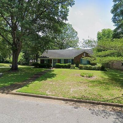 2884 Kenneth St, Memphis, TN 38128