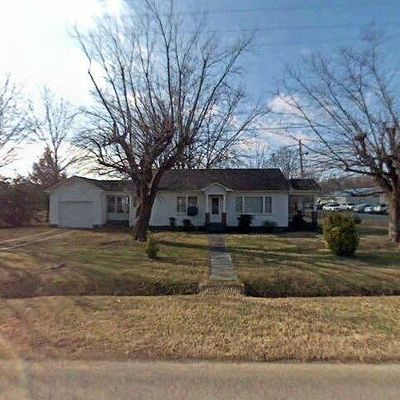 289 Clinton Ave, Spring City, TN 37381