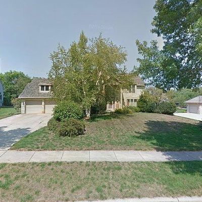 2906 Brendon Way, Waukesha, WI 53188