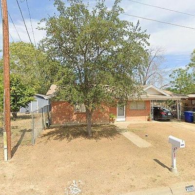 2909 N Tapeyste Ave, Laredo, TX 78043