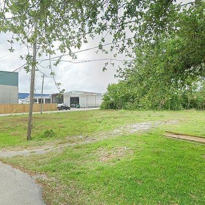 2930 Seargent St, Seabrook, TX 77586
