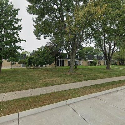 29636 City Center Dr #1, Warren, MI 48093