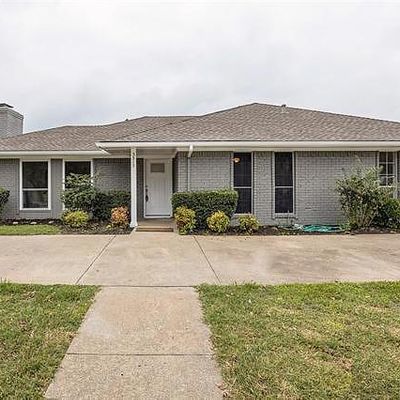 3815 Westminster Dr, Carrollton, TX 75007