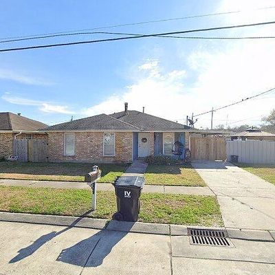 3817 Lena Dr, Chalmette, LA 70043