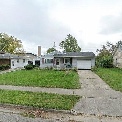 3829 Palmer St, Lansing, MI 48910