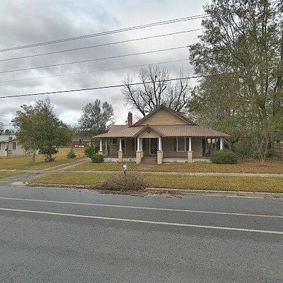 385 N Lewis St, Metter, GA 30439