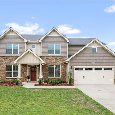 387 Fountain Grove Dr, Raeford, NC 28376