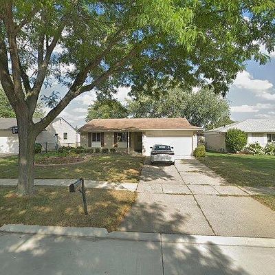 39346 Faith Dr, Sterling Heights, MI 48310