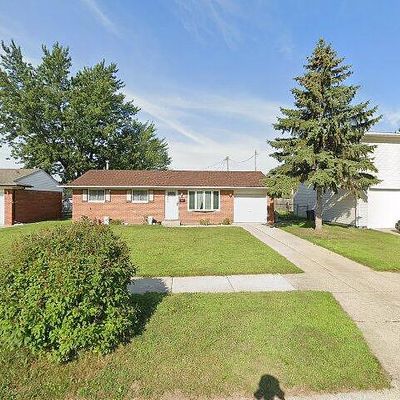39703 Balboa Dr, Sterling Heights, MI 48313