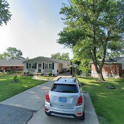 4 Dorothy Dr, Highland Heights, KY 41076