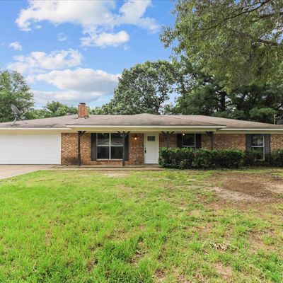 400 Middleton St, Palestine, TX 75803