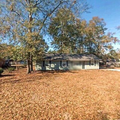 402 Cedar Trl, Thomasville, GA 31792