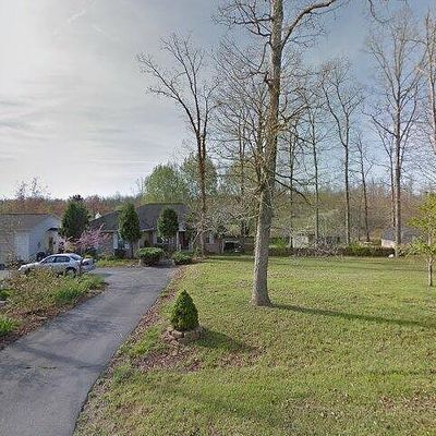 4026 Lone Wolf Cir, Crossville, TN 38572