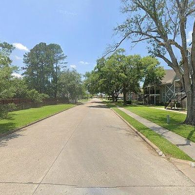 405 Clearview Ave, Friendswood, TX 77546