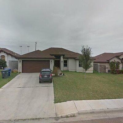 406 Royal Oaks St, Laredo, TX 78043