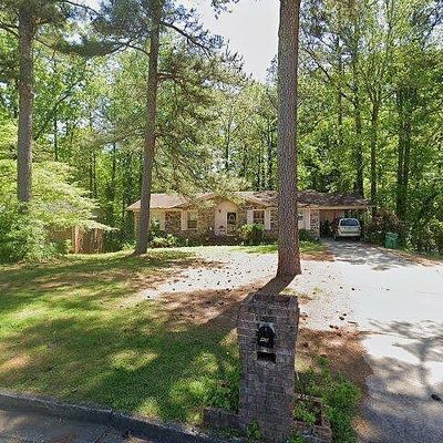 4061 Northstrand Dr, Decatur, GA 30035