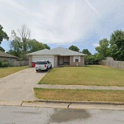 4094 W Portland St, Springfield, MO 65807