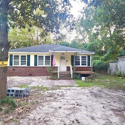 41 Lacey St, Yemassee, SC 29945