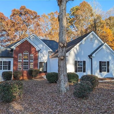 41 Mount View Dr, Jefferson, GA 30549