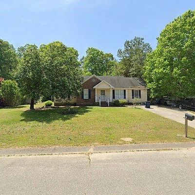 411 Berwick Dr, Raeford, NC 28376