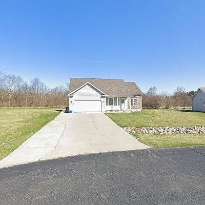 4111 Hidden View Dr, Flint, MI 48506