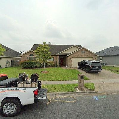 4134 Cross River Dr, Corpus Christi, TX 78410