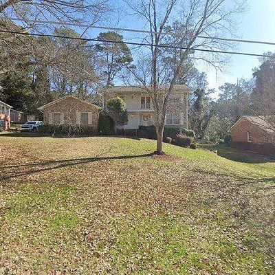 4182 Autumn Hill Dr, Stone Mountain, GA 30083