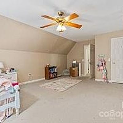 42 Bear Trl, Fairview, NC 28730