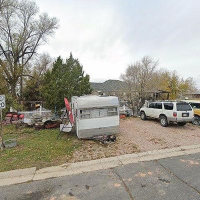 420 N Bighorn Ave, Moorcroft, WY 82721