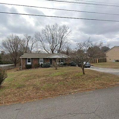 4200 Crestfield Rd, Knoxville, TN 37921